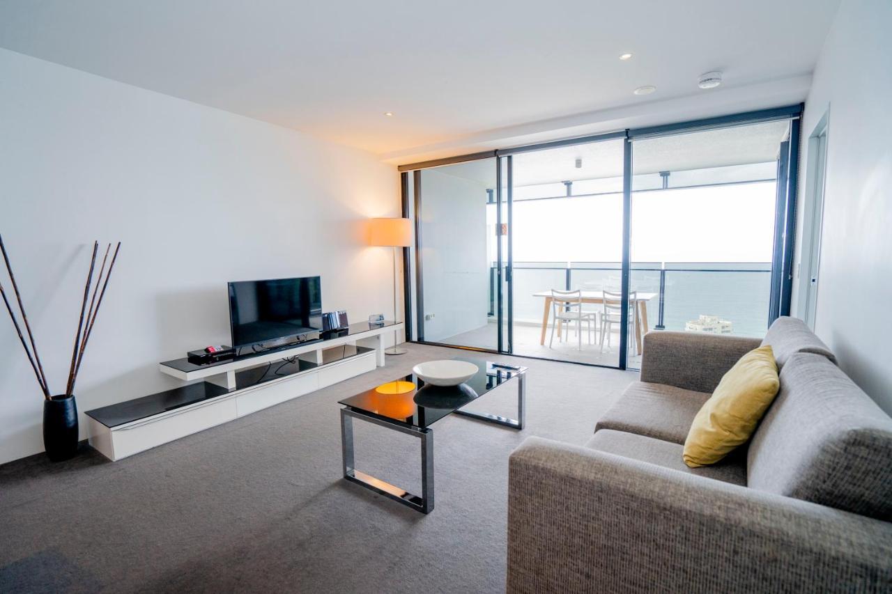 Circle On Cavill Apartment Gold Coast Exterior photo